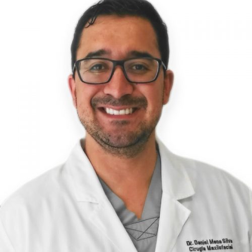 Dr Daniel Mena
